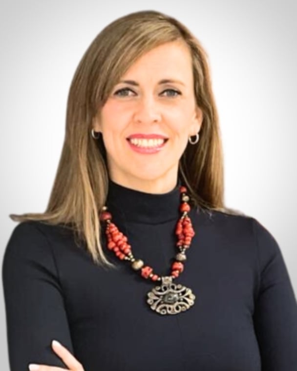 Portrait photo of Sandra Castro