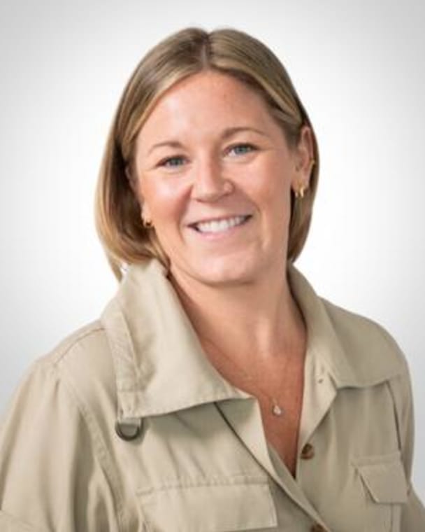 Portrait photo of Rachel Tyrer