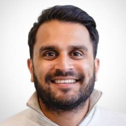 Photo of Aaron Sunnar