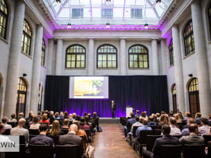 Historische Kassenhalle im Humboldt Carré